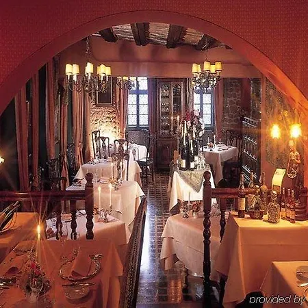 Hirschgasse 4*